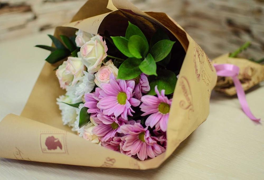 Букет цветов из: Розы и Хризантемы в Коломне