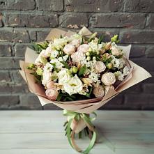 Букет цветов из:  Альстромерии, Розы и Хризантемы в Коломне
