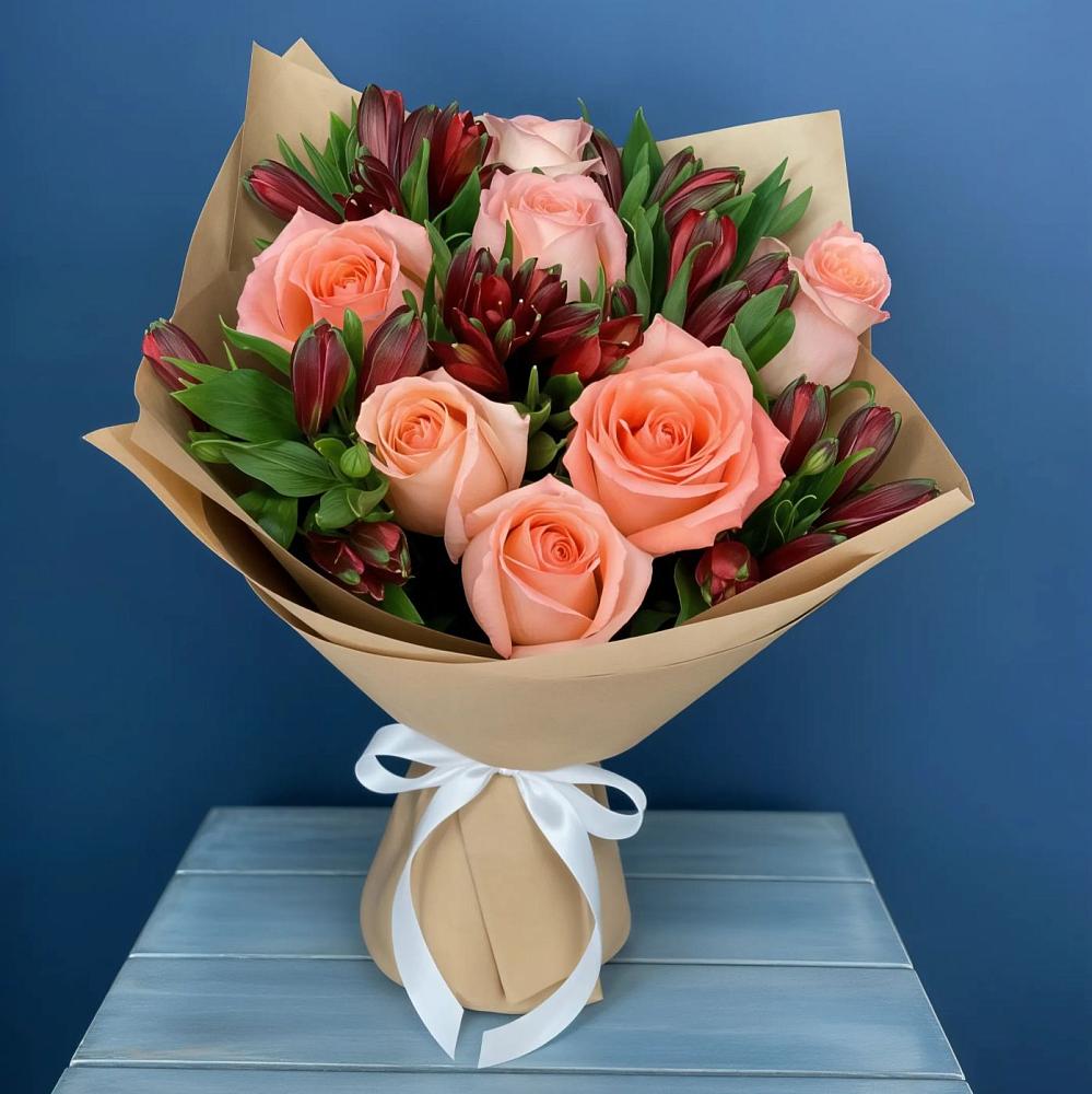 Букет цветов из: Розы и Альстромерии в Коломне