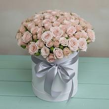 Цветочная композиция из Розы в шляпной коробке в Коломне