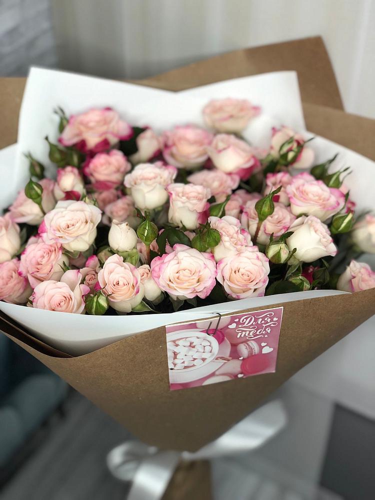 Букет цветов из: Розы в Коломне