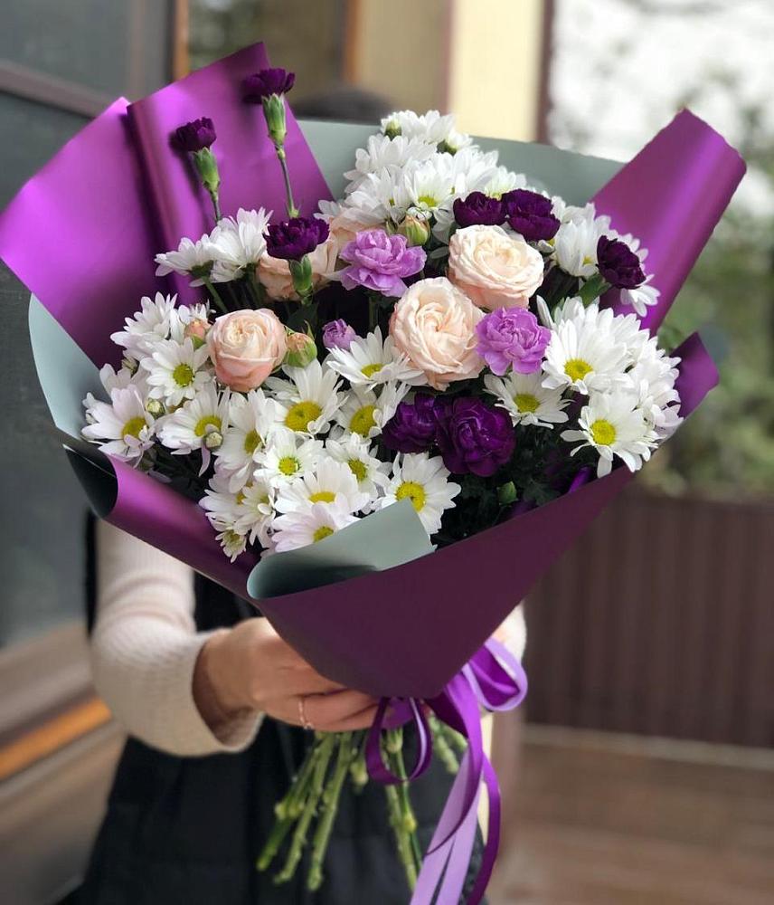Букет фиолетовый сад в Коломне Букет цветов из: Хризантемы, Гвоздики и Розы в Коломне