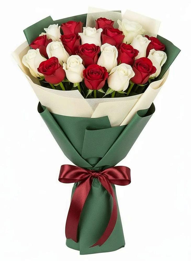 Микс из красных и белых роз в Коломне Букет Микс из красных и белых роз в Коломне