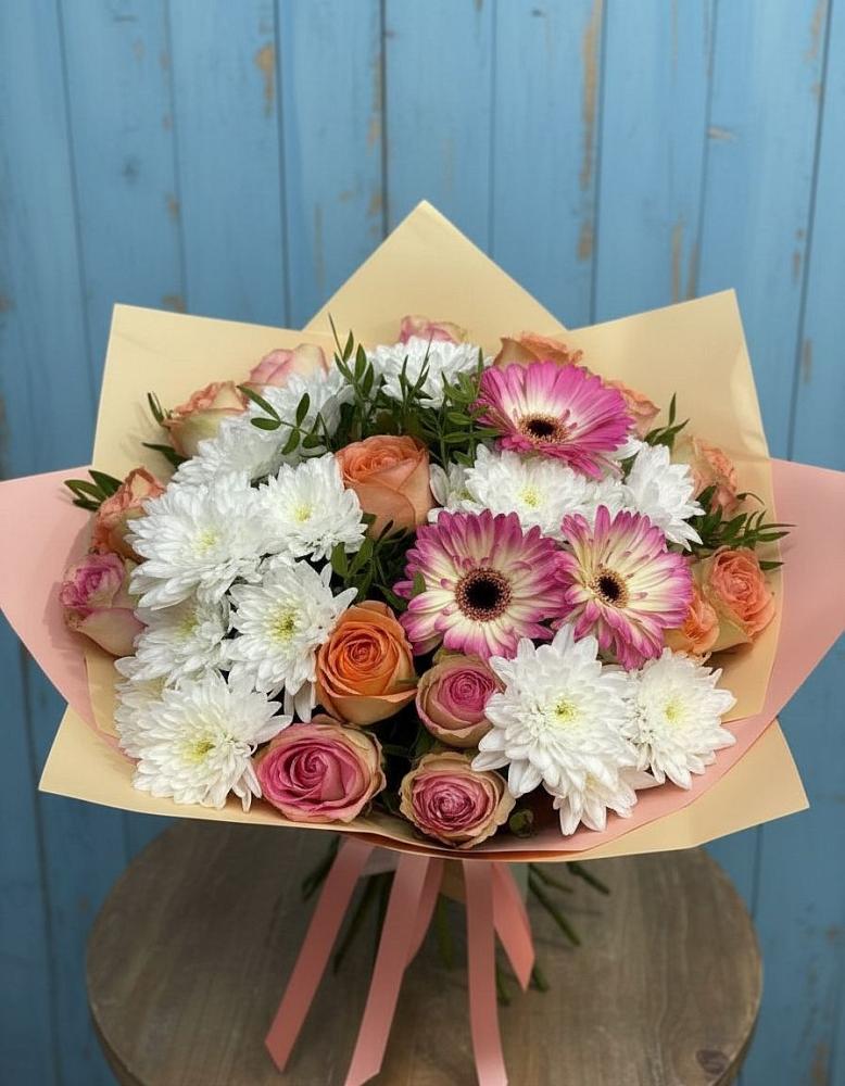 Букет цветов из: Розы, Герберы и Хризантемы в Коломне