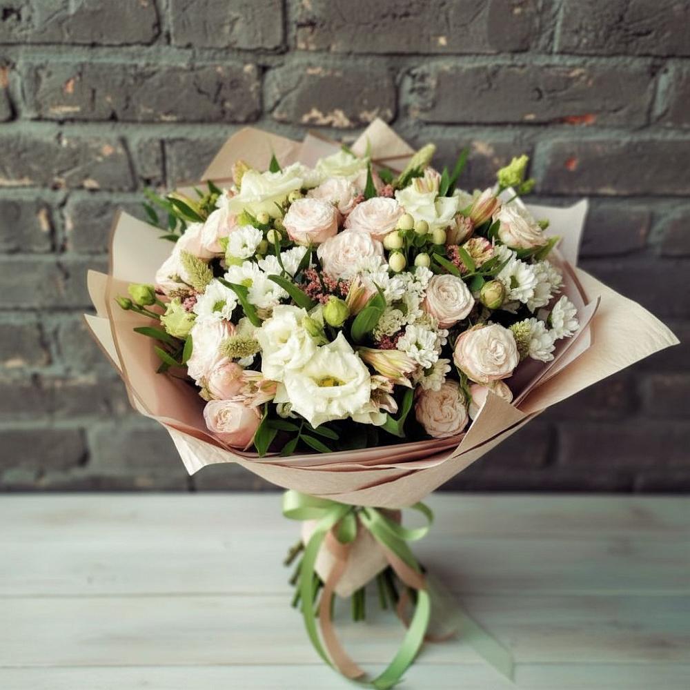 Букет цветов из: Альстромерии, Розы и Хризантемы в Коломне