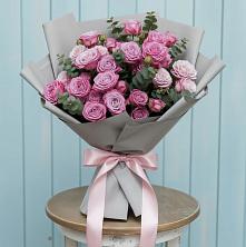 Композиция Яркий комплимент в Коломне Букет цветов из:  Розы в Коломне